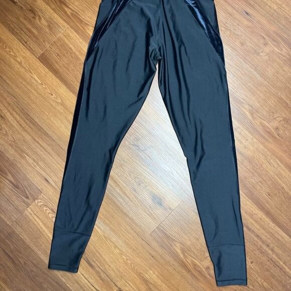 PUMA Black Velvet Panel DryCELL Leggings Size XL - Picture 9 of 9